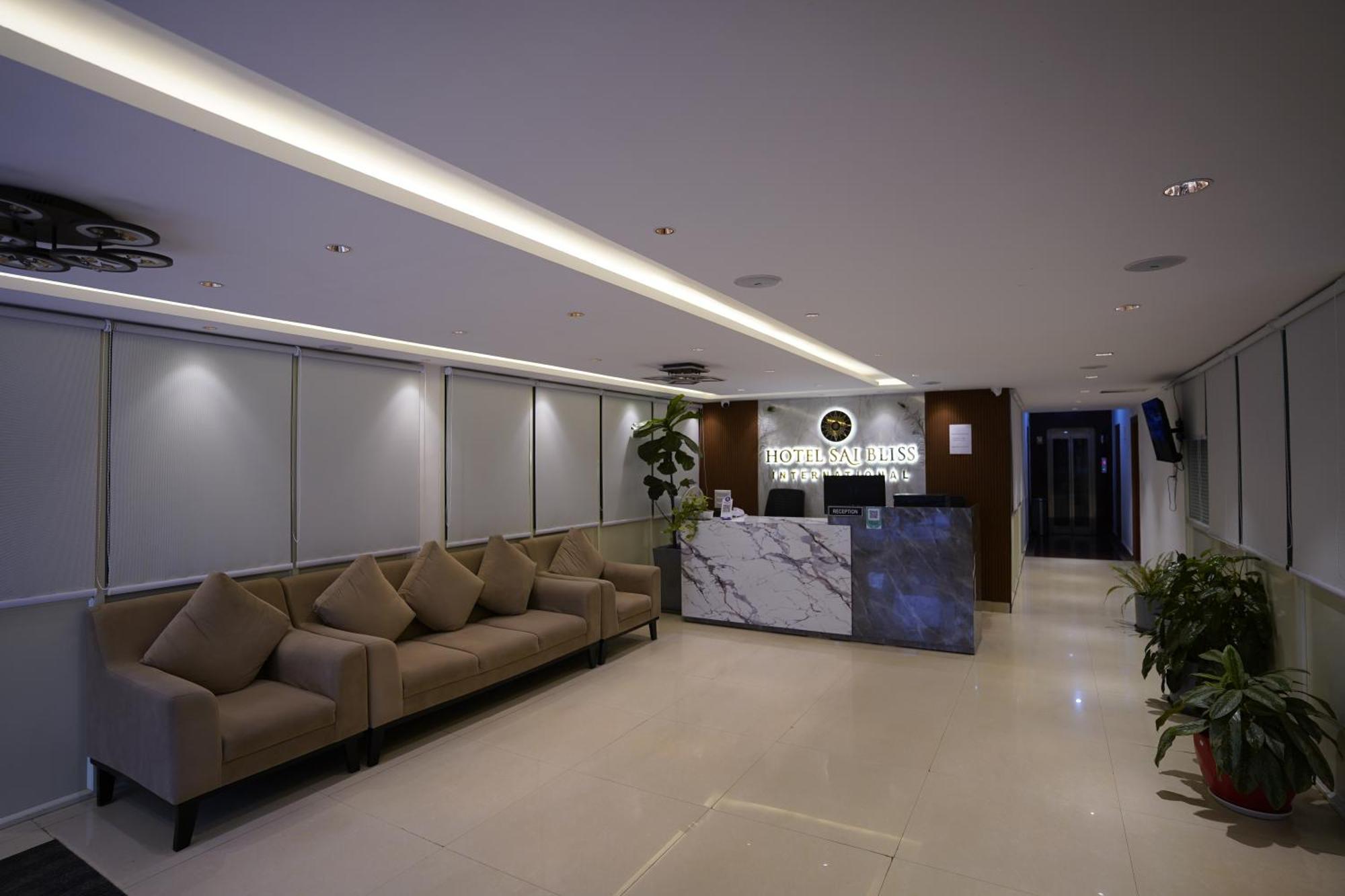 Sai Bliss Residency, Manyata Tech Park Hotel Bangalore Exterior photo